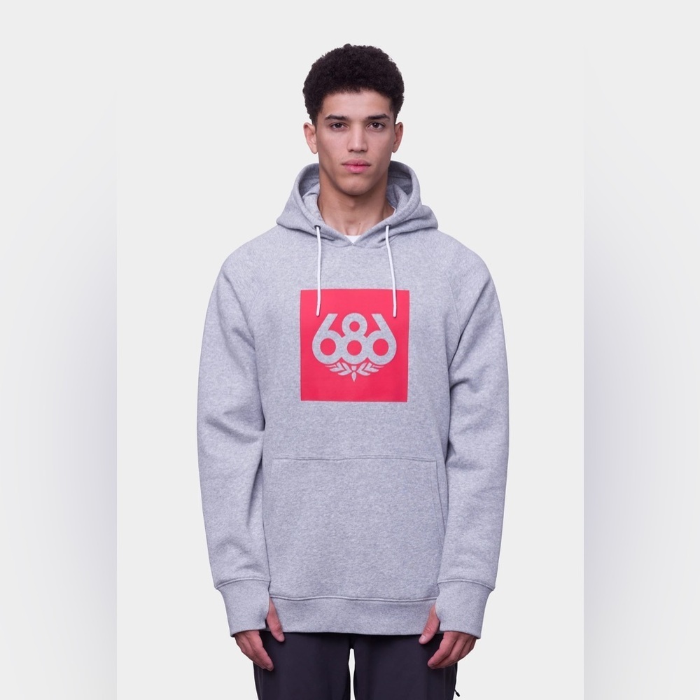 KNOCKOUT PULLOVER HOODY